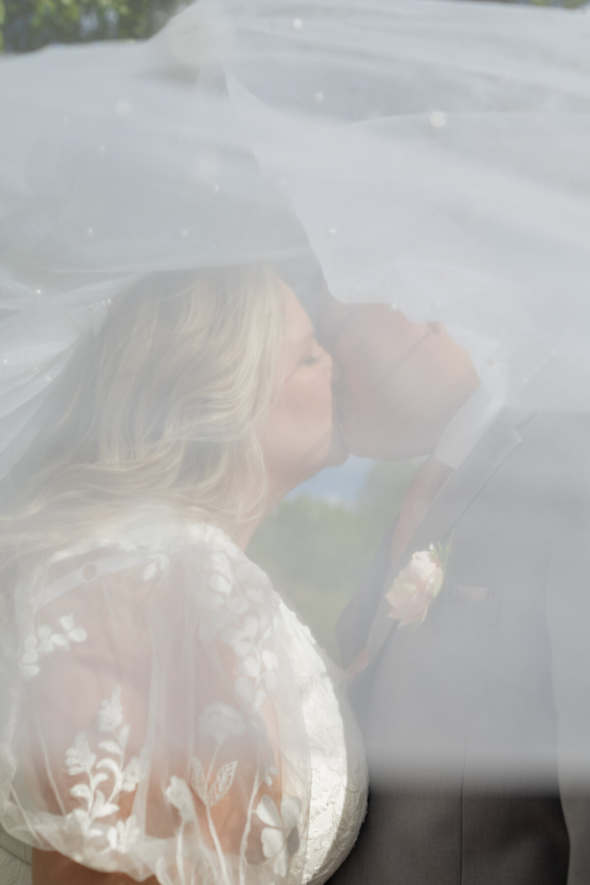 Uchee-Campground-Wedding-Amanda-Richardson-Photography.jpg