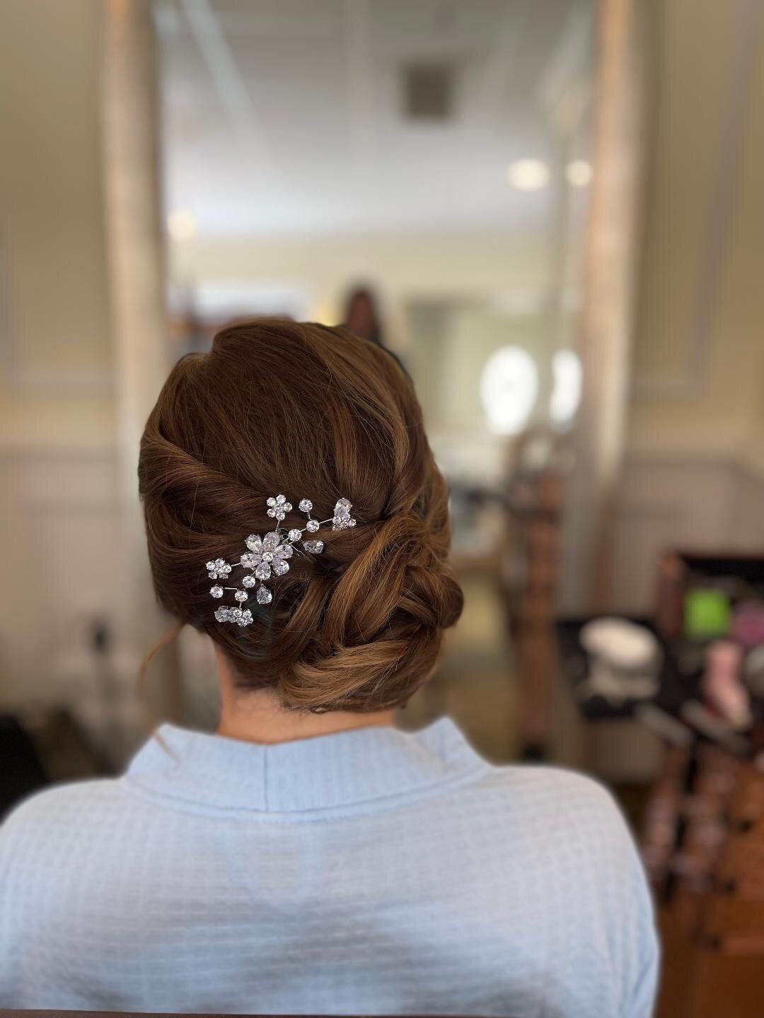 low textured side bun