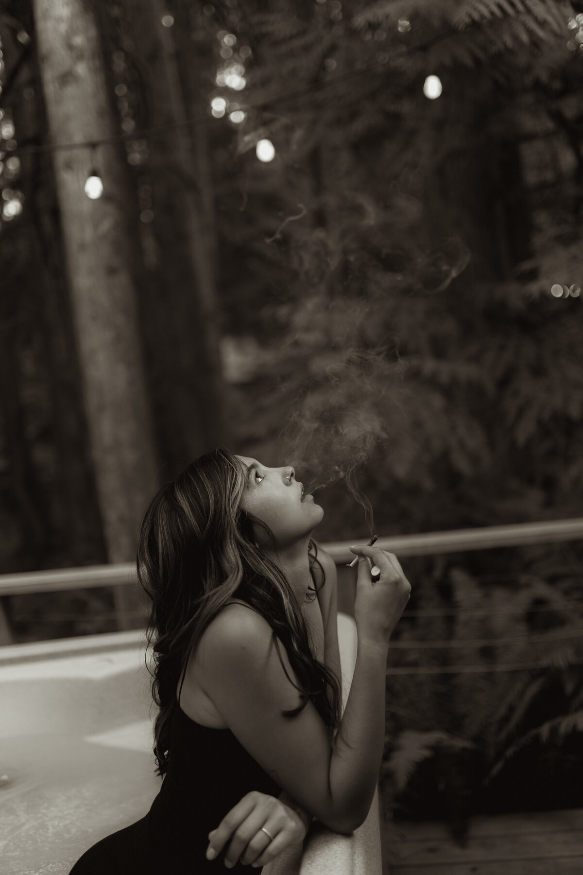 casualcouplesinhomesessionkansascityphotographer-92