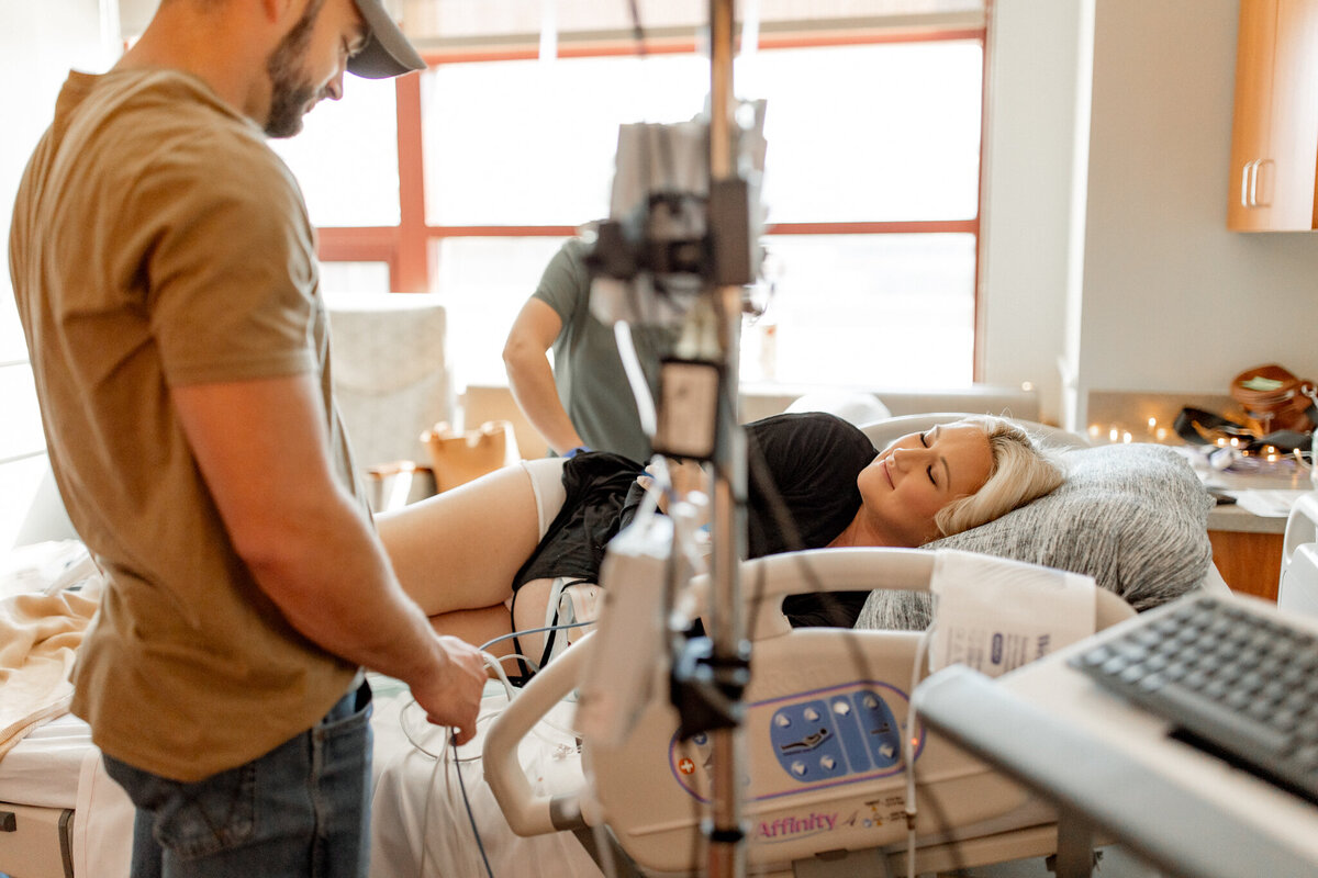best birth photographer NW Arkansas, Lowell AR birth photographer, NWA birth photographer