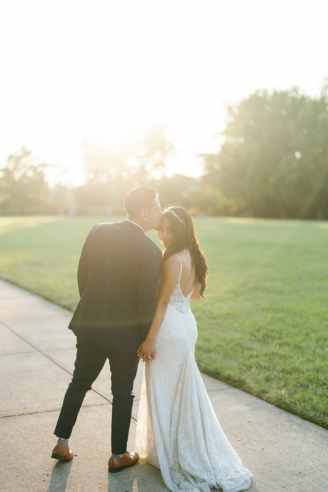 love-whimsy-events-cincinnati-wedding-planner-ault-park-holly-noel-photo (793)