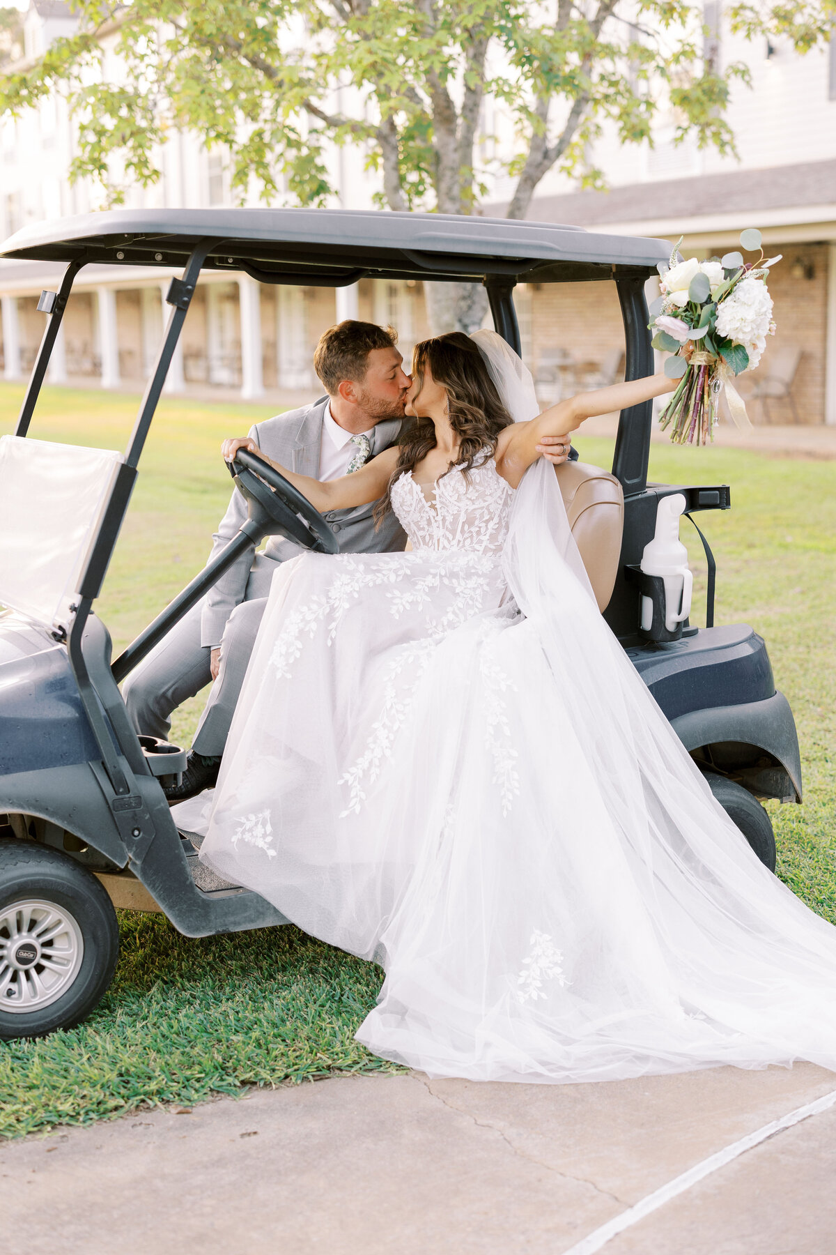saltzmanwedding_bride&groom47