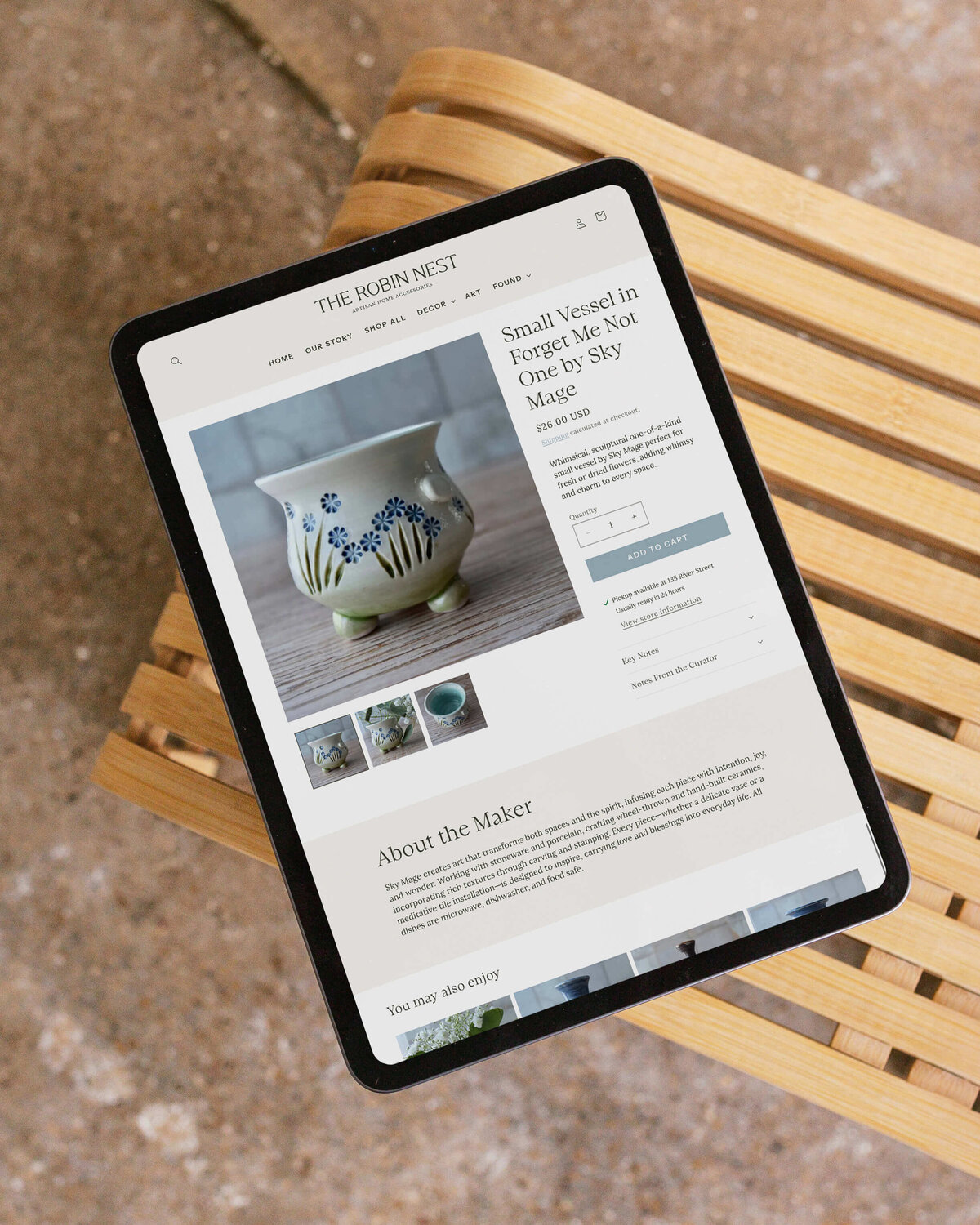 The Robin Nest Web Mockup 3 Post