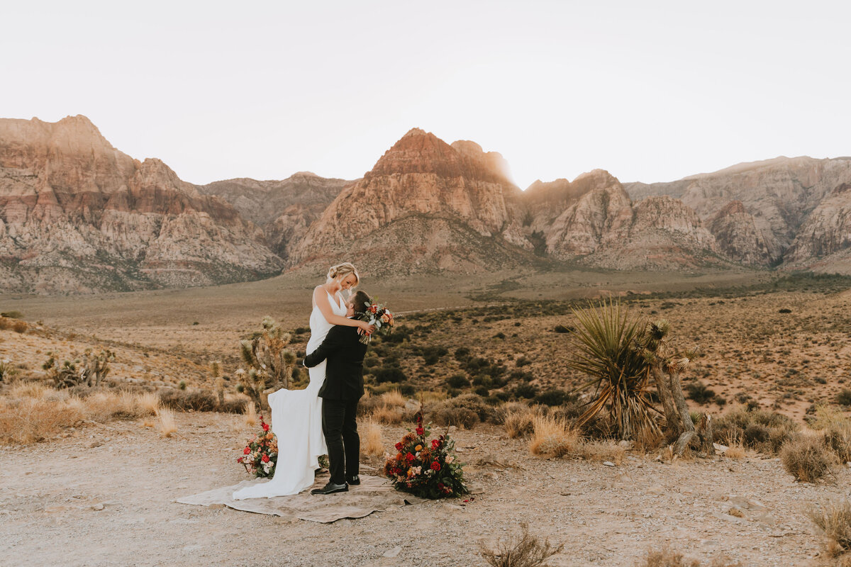 destination micro wedding photographer102