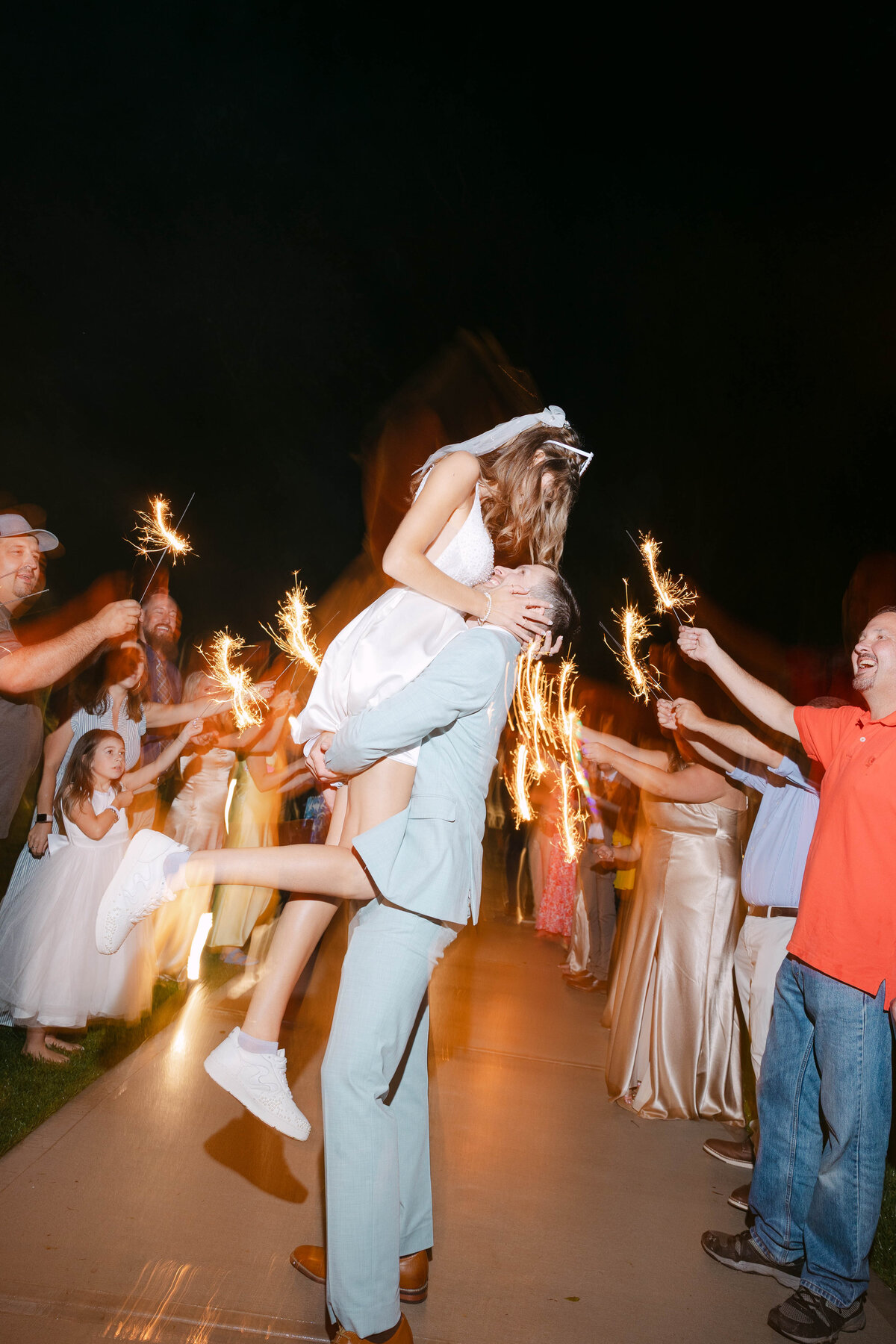 whitney&cameron_sneakpeak_140