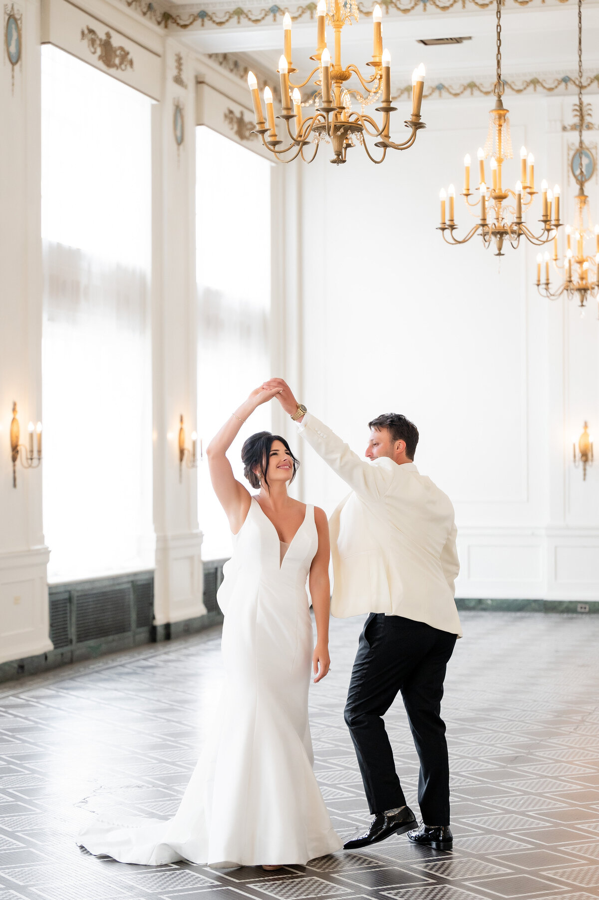 wedding photographer leeann marie at george washington hotel