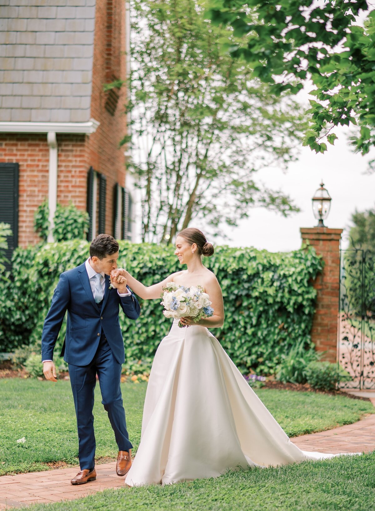 Charleston-and-Washington-DC-Wedding-Photographer-Brittland-Estates-Emily-and-Sam-14