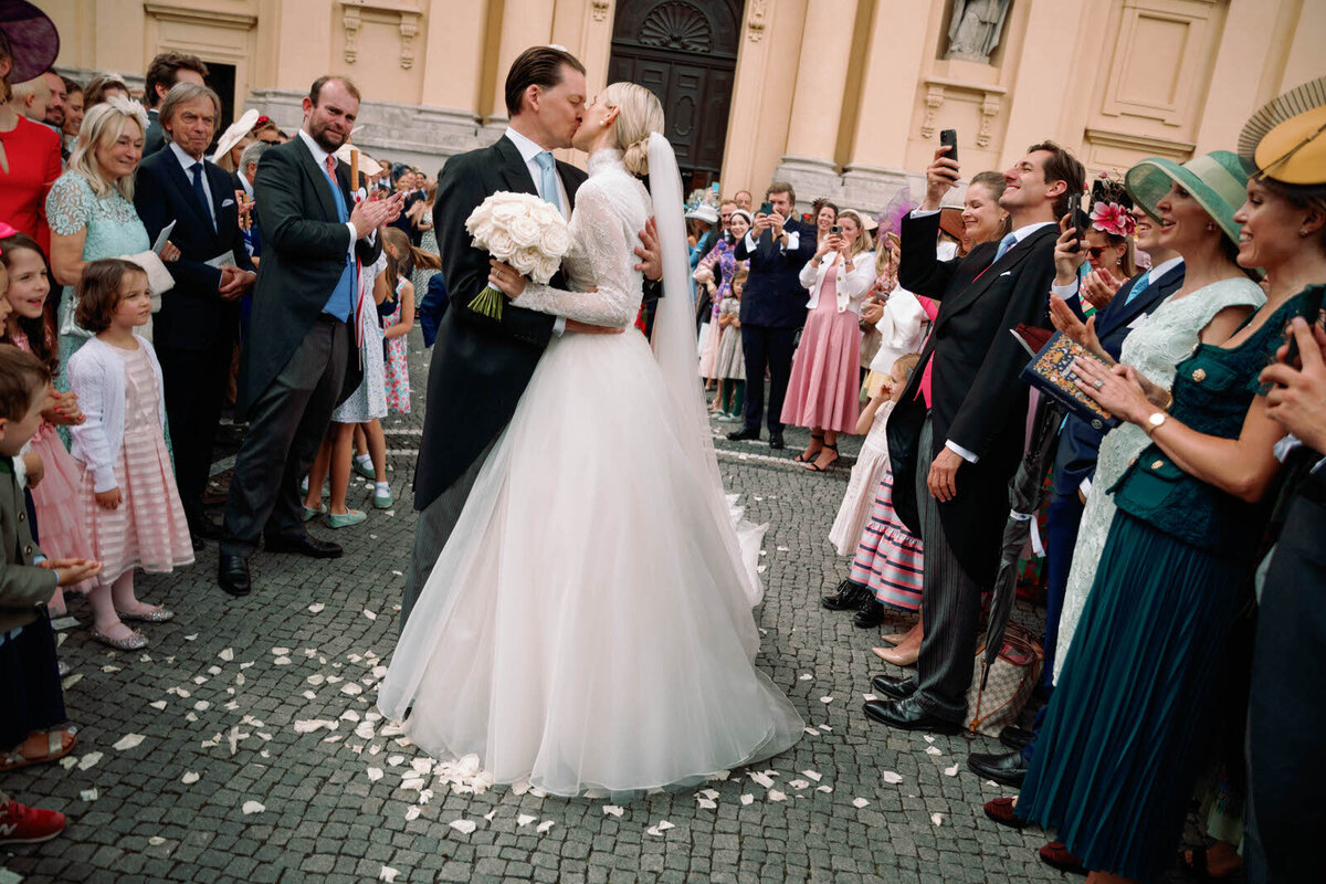 Flora_And_Grace_Munich_Editorial_Wedding_Photographer (142 von 424)