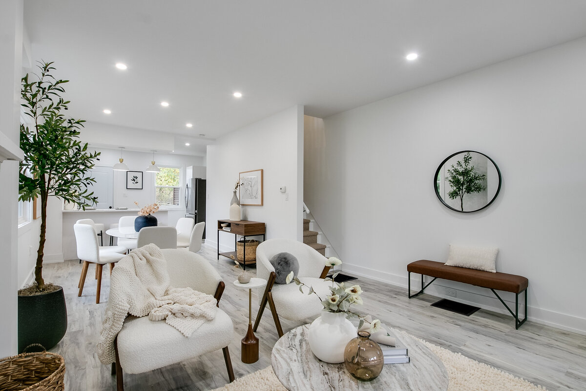 009_Living Room