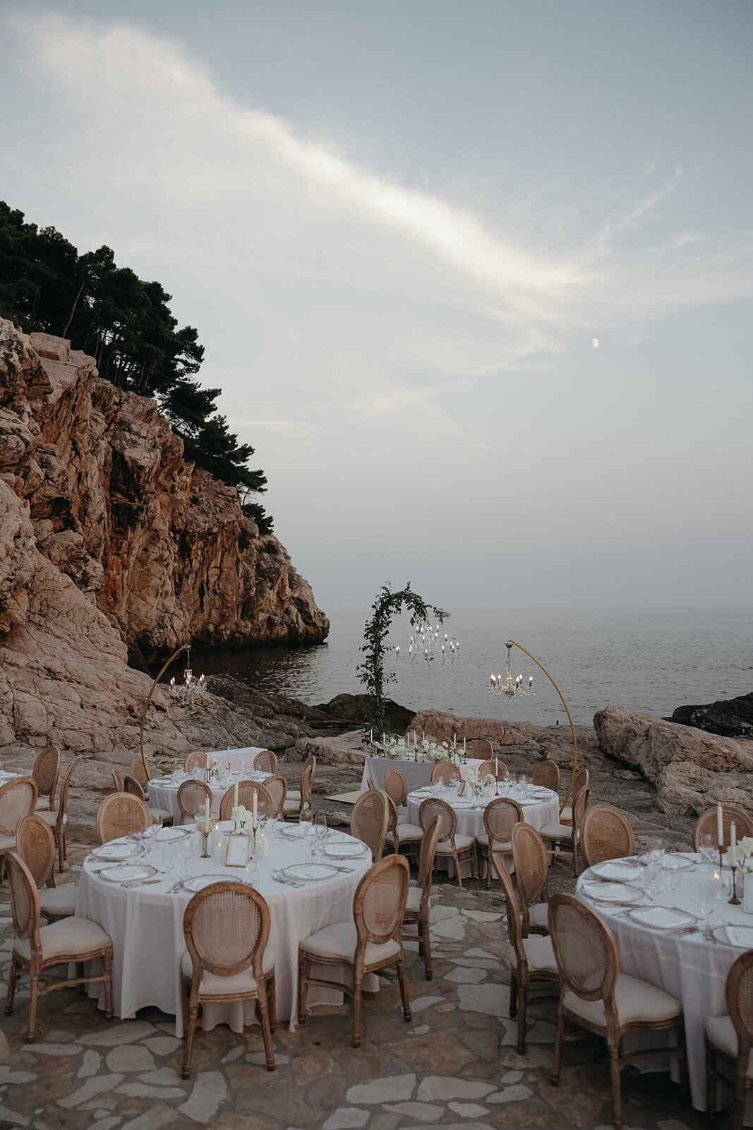 Maegan-Brown-Moments_230826_I-Du-Weddings_FIlip-Nicole_Hotel-Dubrovnik-Palace_0215-Edit_websize