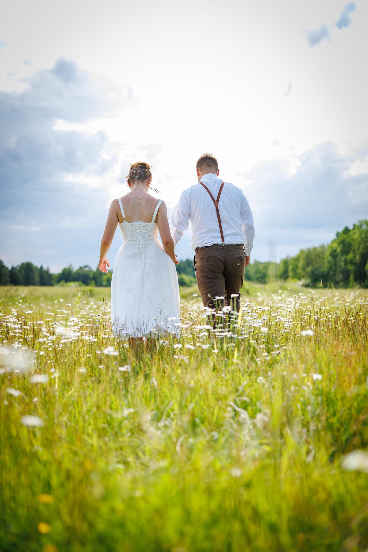 1306-BekaMatthew-Wedding-Photographer-St-Cloud-Brainerd-MN-MindiJenningsPhotography