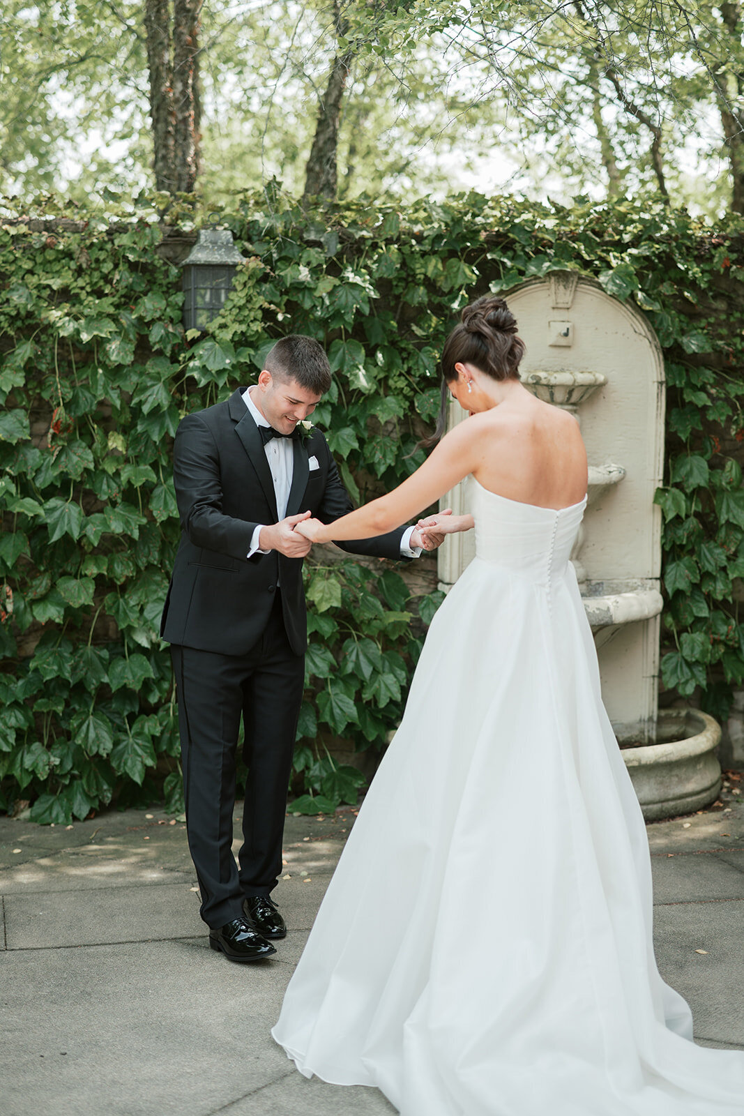 Club-at-Corazon-Wedding-ColumbusOhio-JNBroski-OliviaCasey004