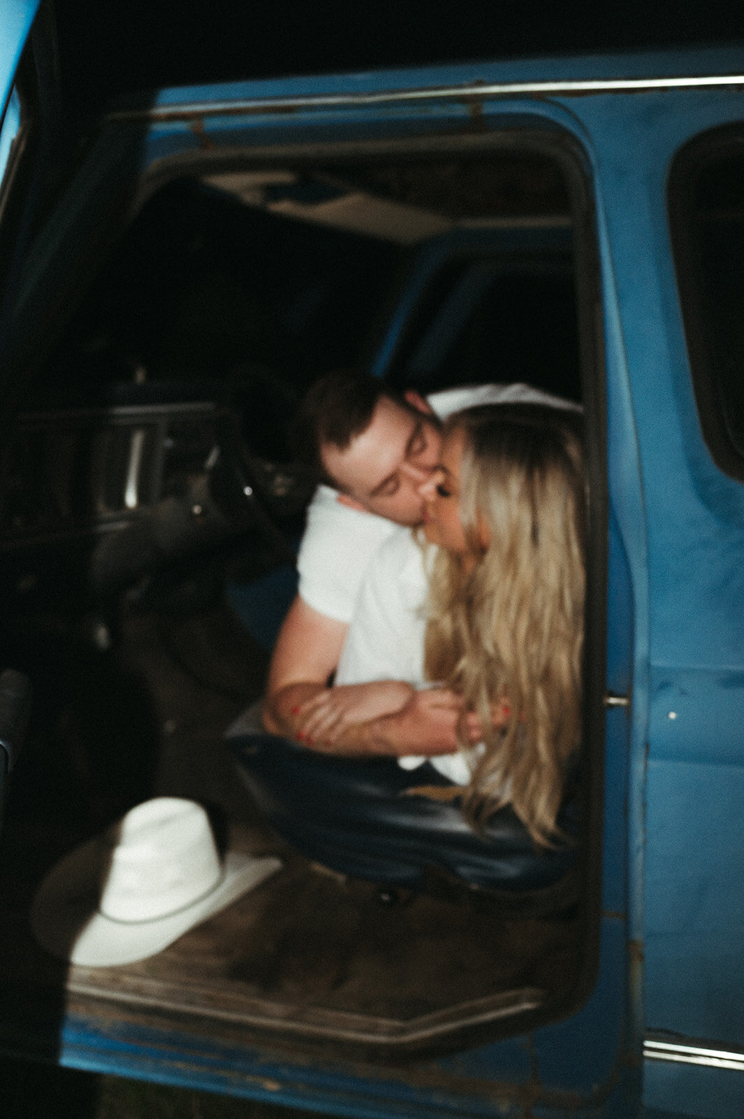 presley-gray-nighttime-western-montana-engagement0334