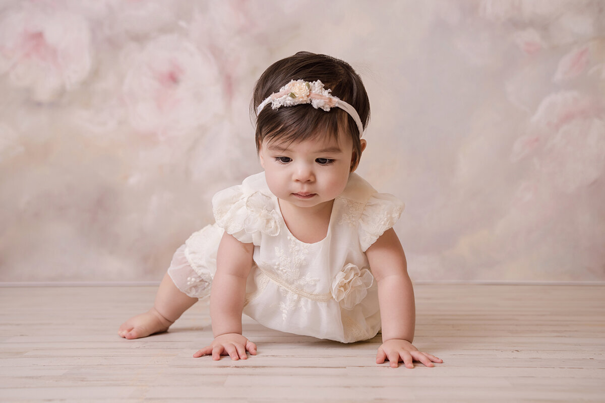 Victoria 1 year strawberry cake smash-1060