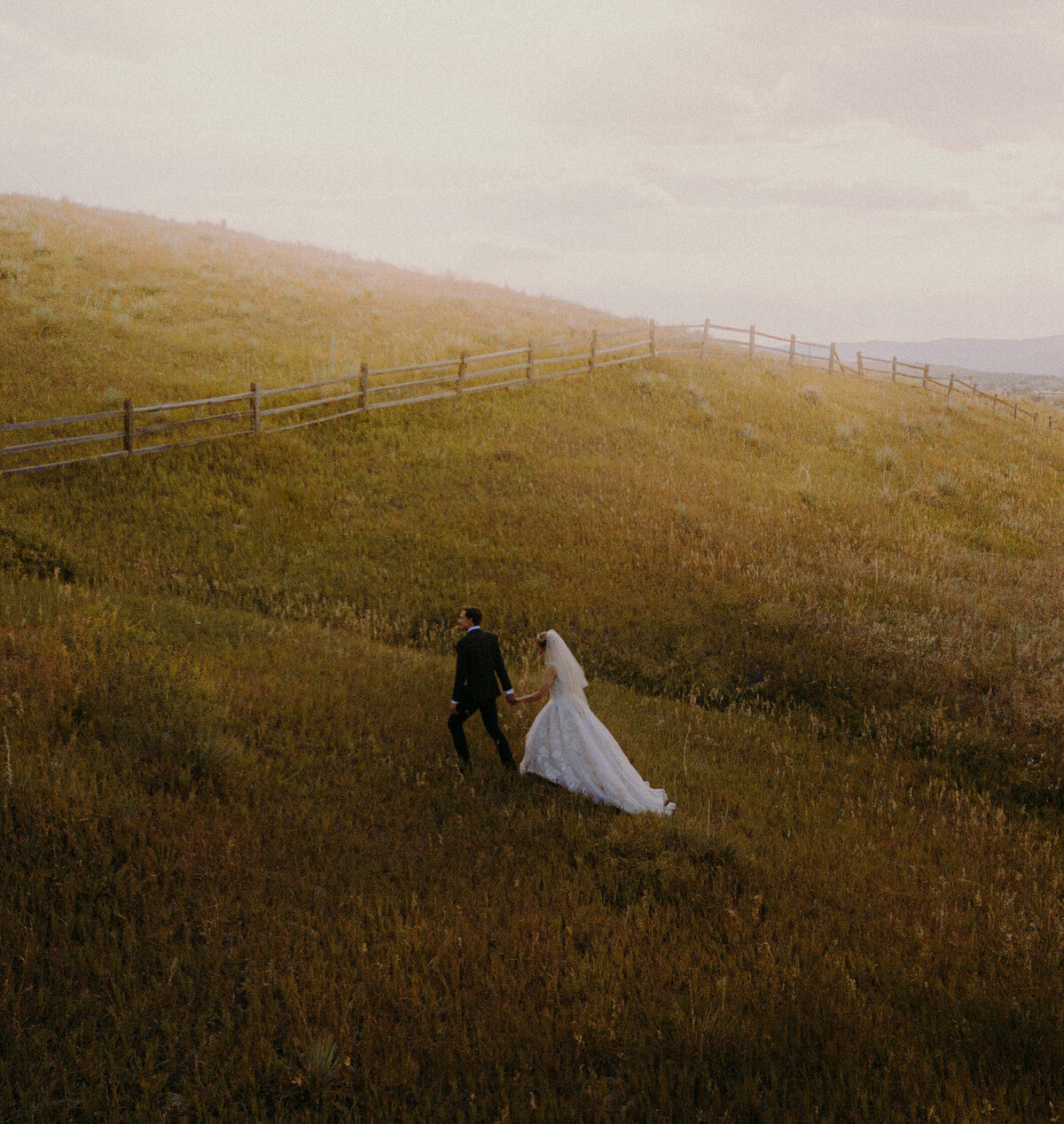 Sam&Amitav_Bride&Groom_KiKiCreates-44