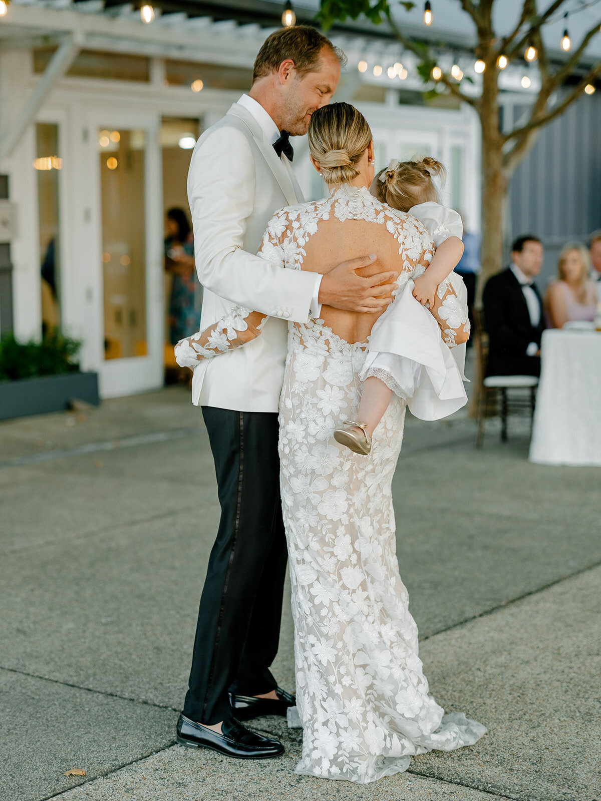 Napa-Carneros-resort-wedding-photography-wedding-classic-blackandwhite-churchwedding-wedding-thedejaureguis-079