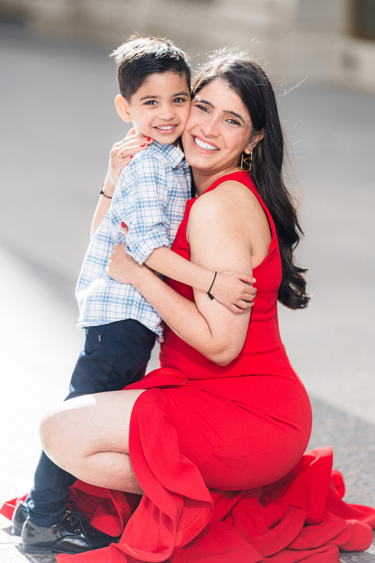 158-Family-Session-Wrigley-Building-Crispy-Cream