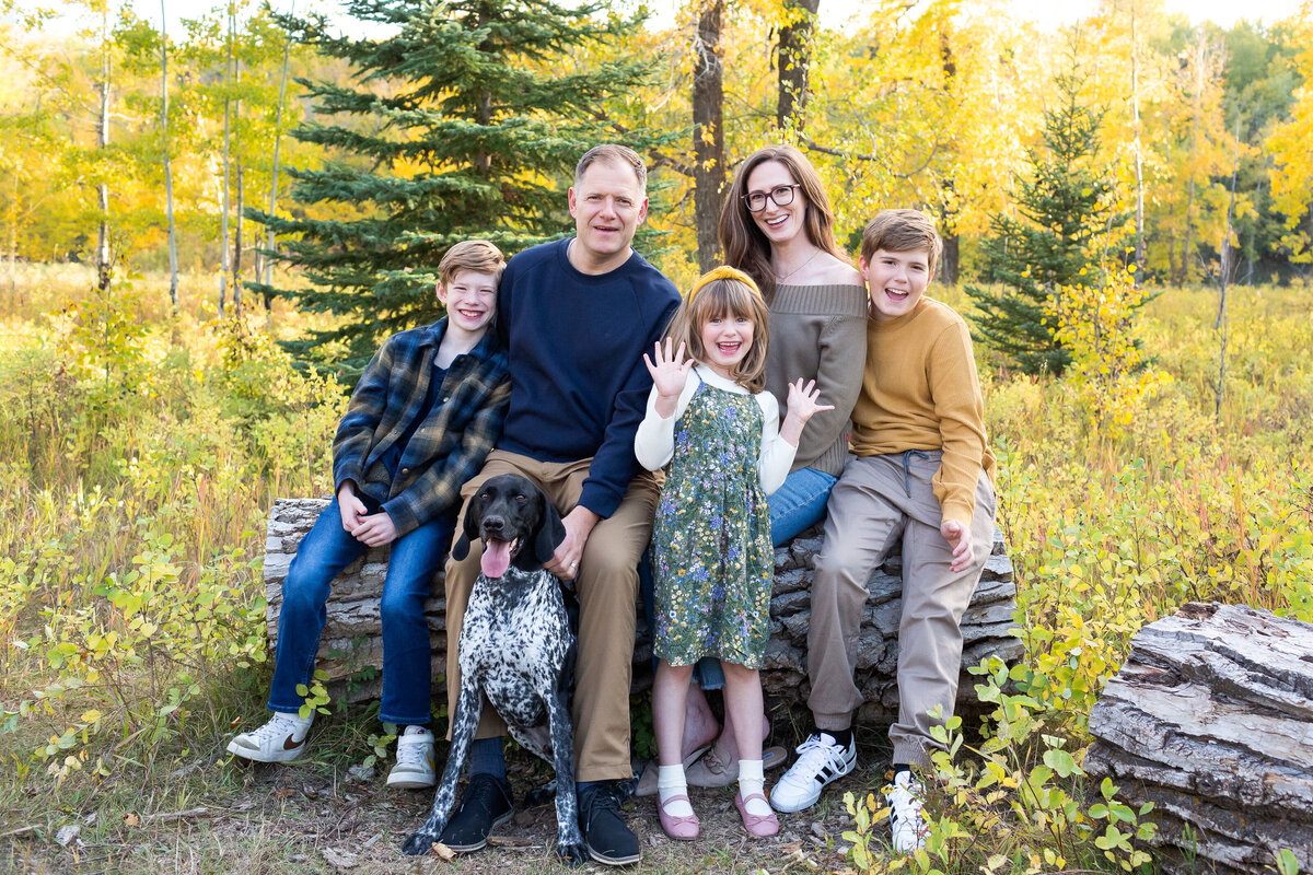 Calgary-outdoor-family-photos-Kate-Daniel-Photography-3
