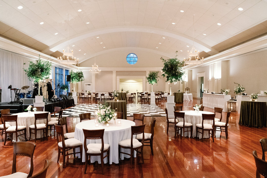 Atlanta-Georgia-Swan-House-Wedding-Photographer-0037
