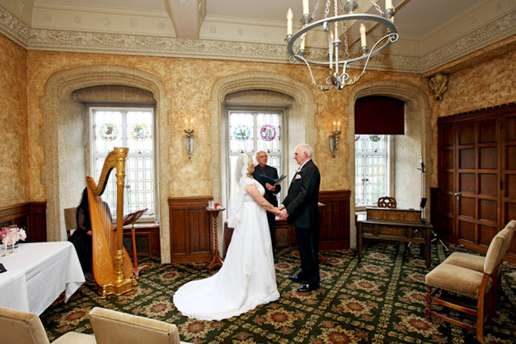 Harp Angel - Harpist, classical wedding musician based in Calgary, BC. Featured on the Brontë Bride Vendor Guide.