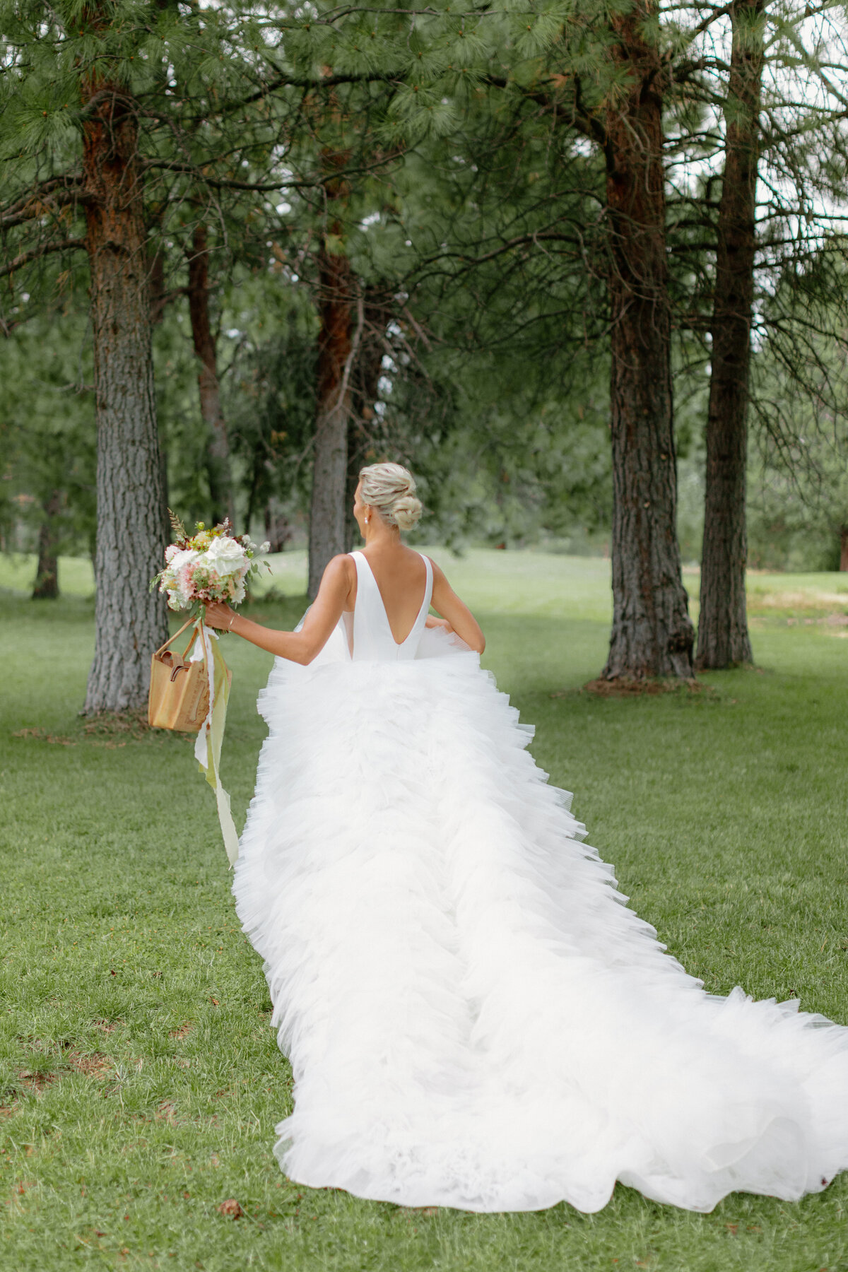 pnw-wedding-photographer-KAYLAESPARZAPHOTOGRAPHY-65
