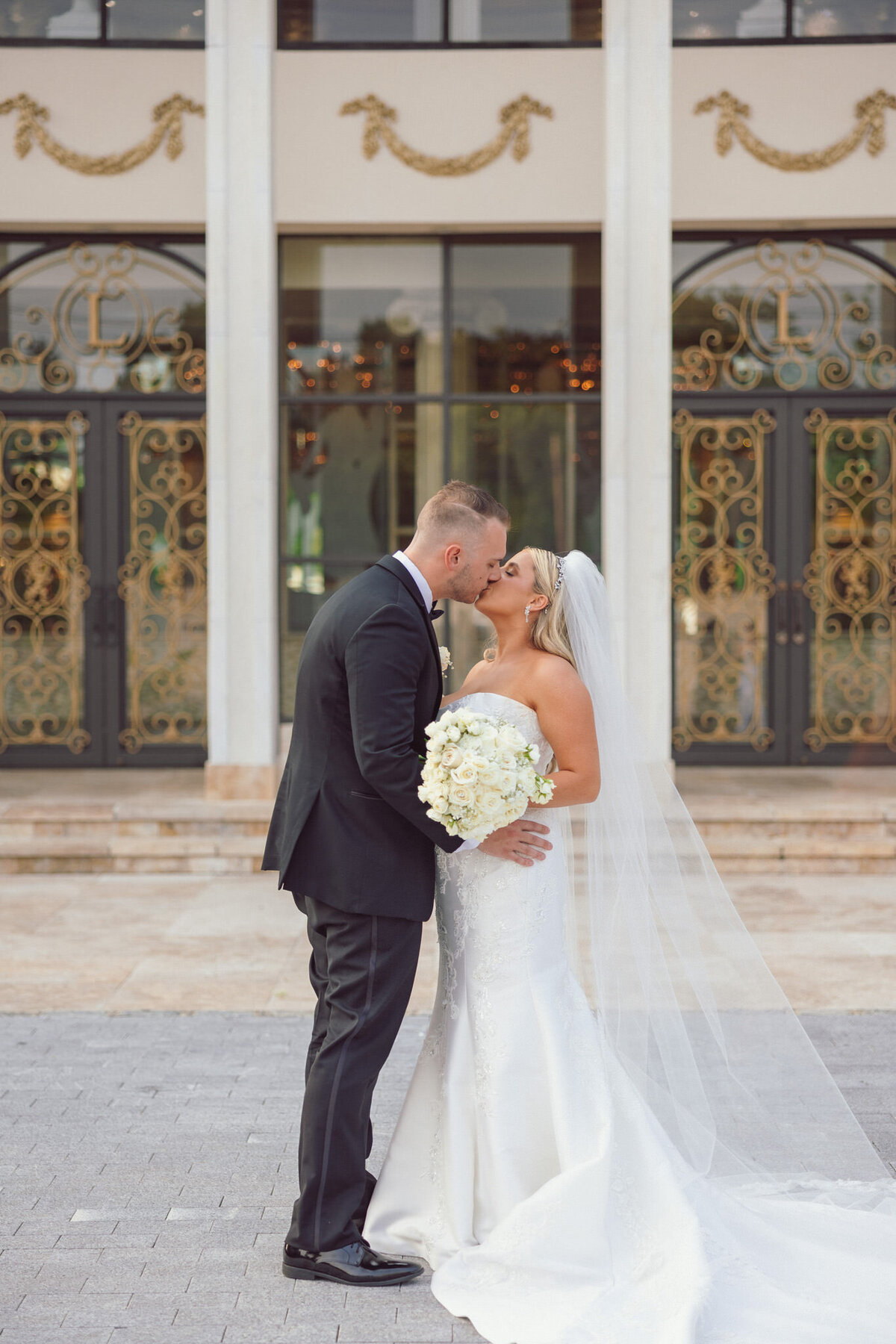 240816-Victoria&Joseph-LeonardsPalazzo-Wedding-GreatNeck-NY-Previews-Web-156