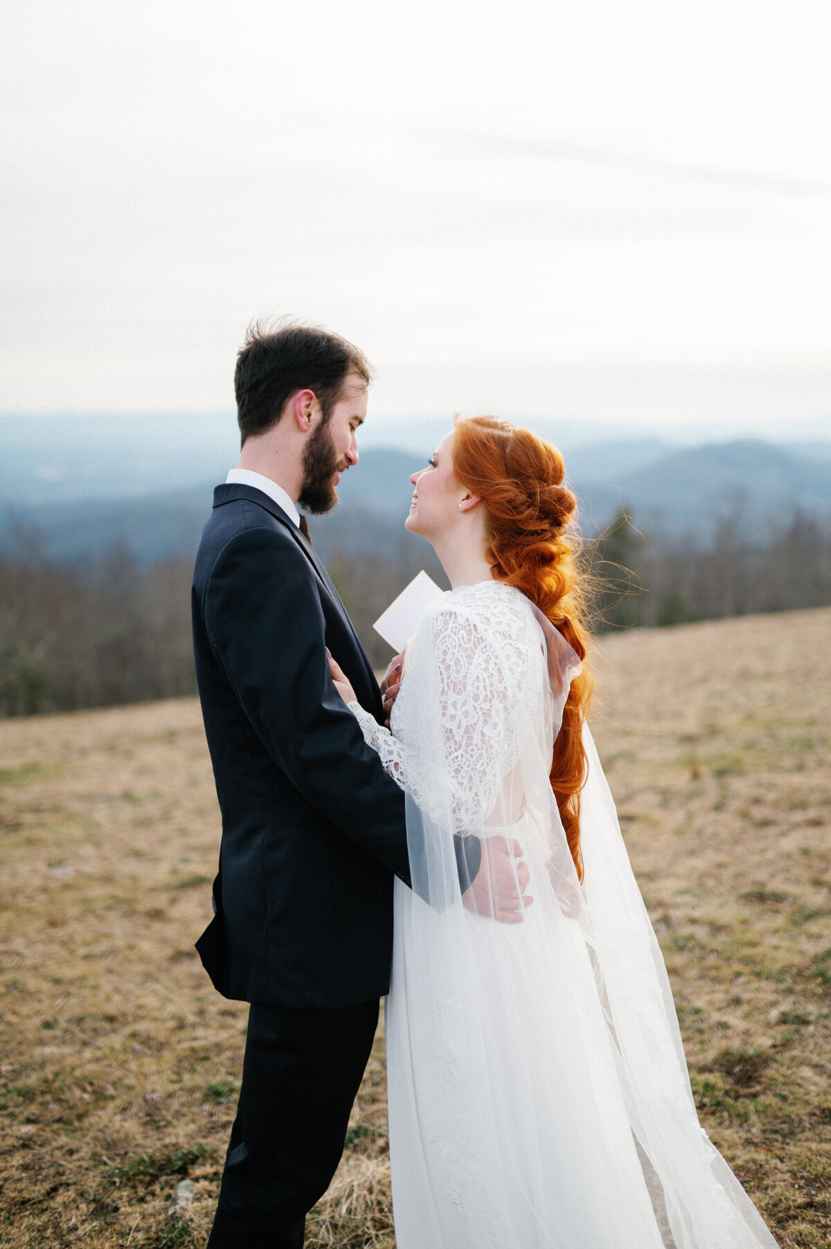 asheville-nc-romantic-elopement