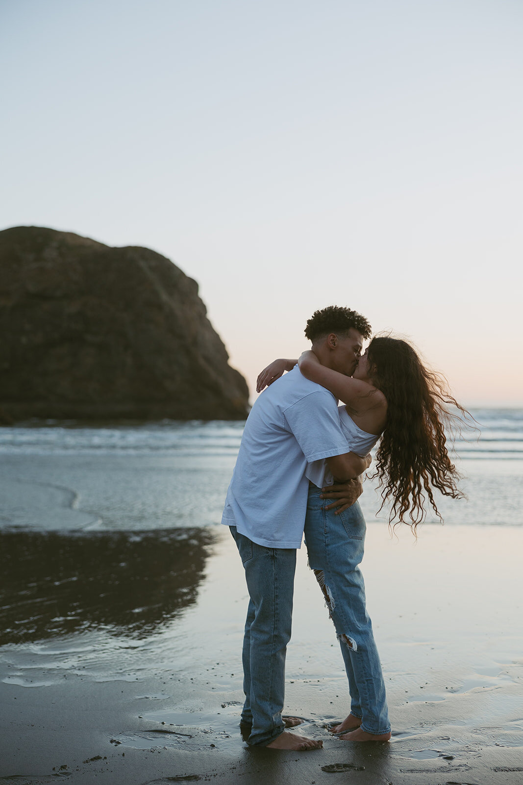 tanya-davids-photo-film-redwoods-california-oregon-coast-documentary-candid-destination-washington-idaho-utah-canada-elopement-wedding-couples-photographer-64