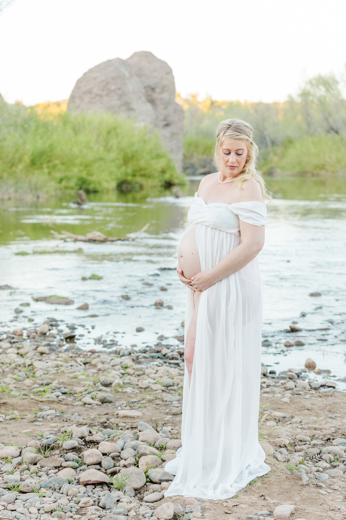 MATERNITY031222-137