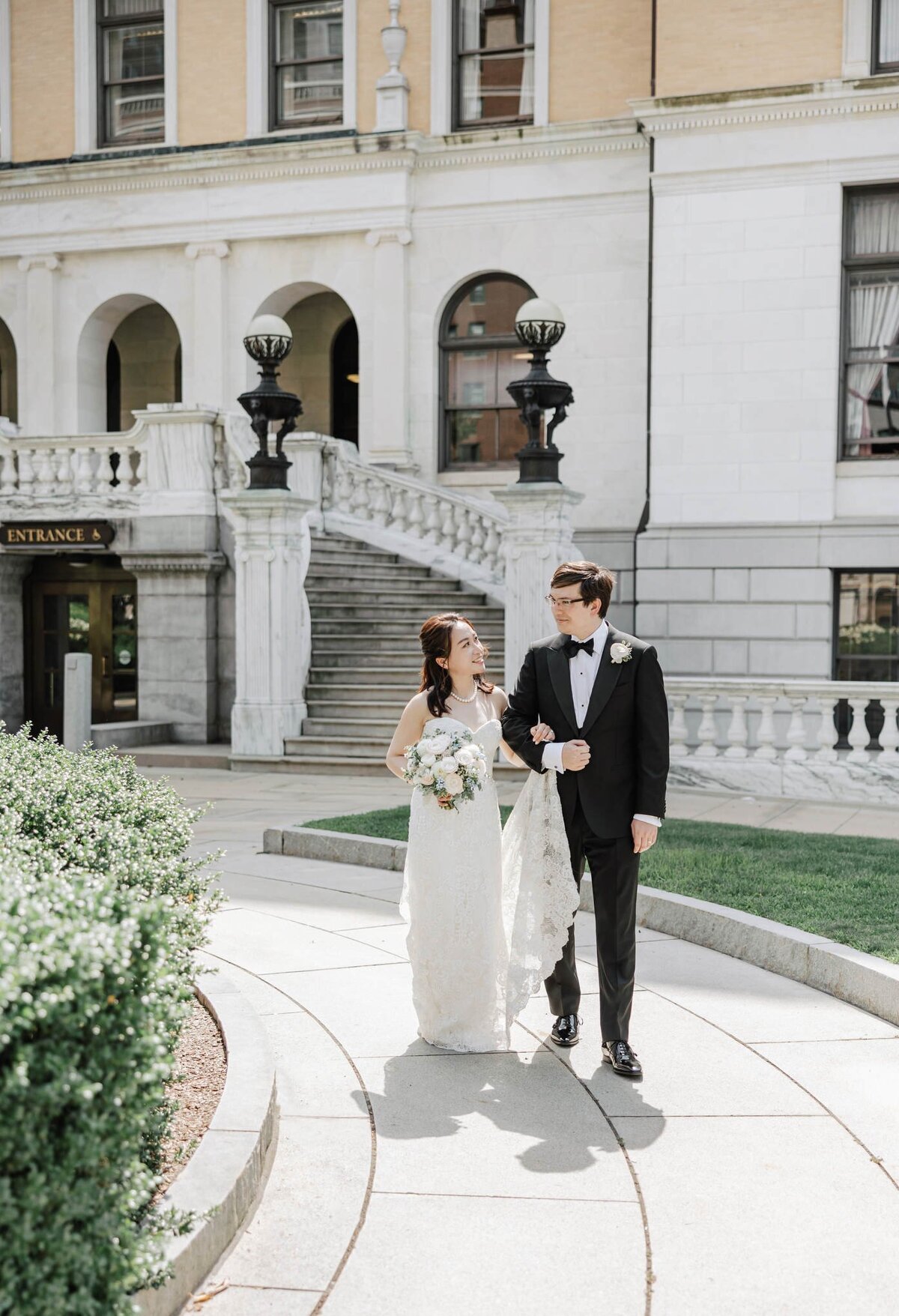 Lena Mirisola Photography Boston Massachusetts East Coast New England Wedding Engagement Photographer Inclusive Luxury LGBTQ Friendly Boston-Elopement-Photographer-Wedding-City-Hall-Cambridge-Lena-Mirisola-021