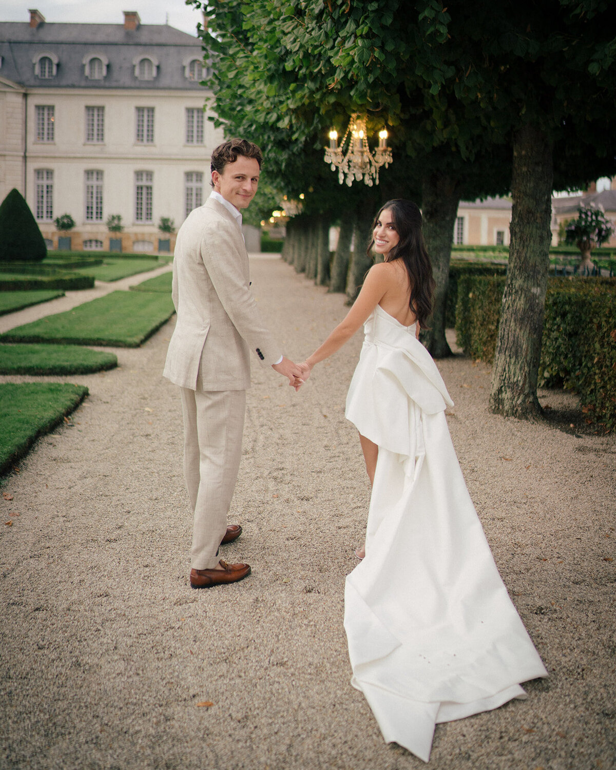 Chateau-du-grand-luce-wedding90