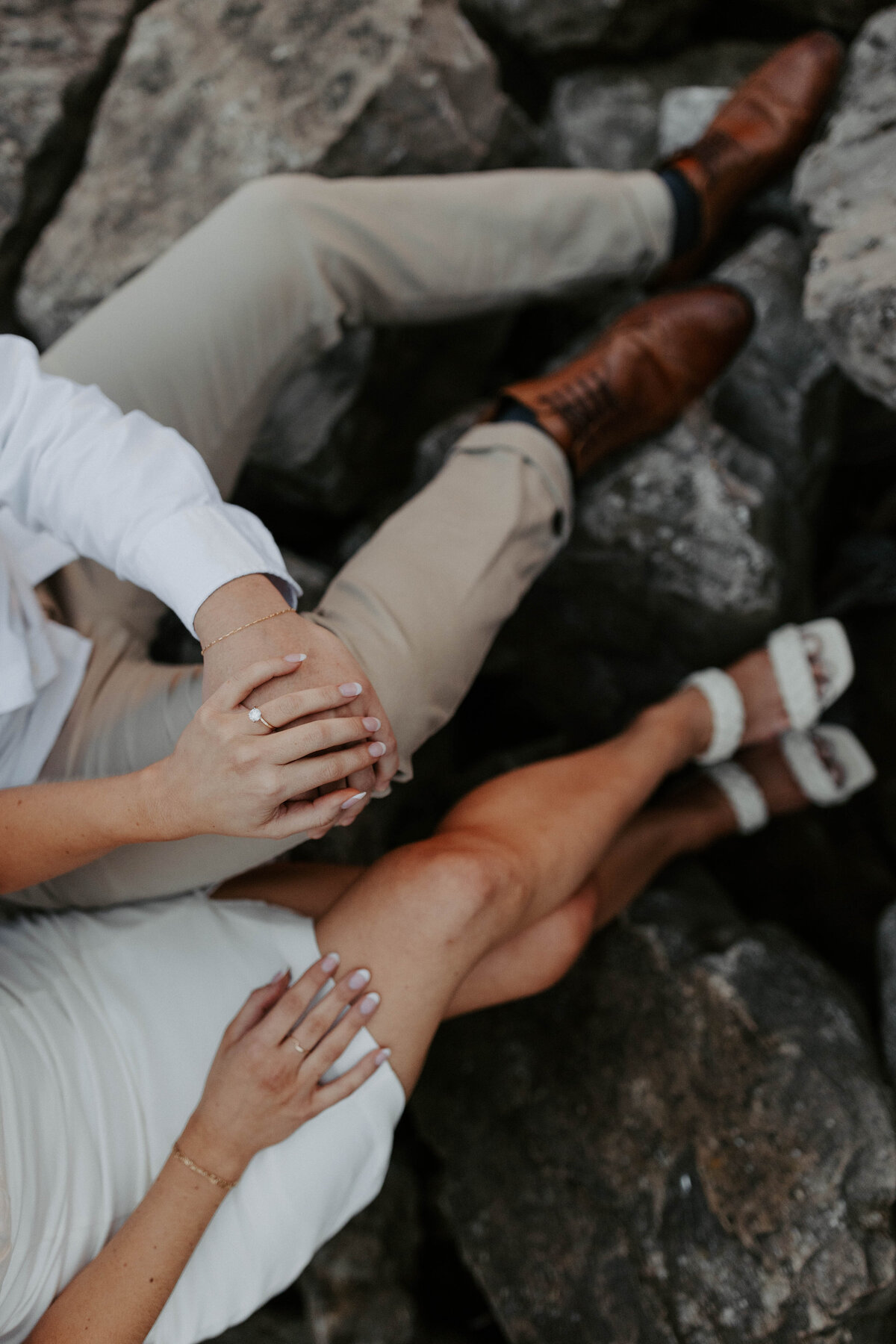 buffalo-outer-harbor-engagement-session-361