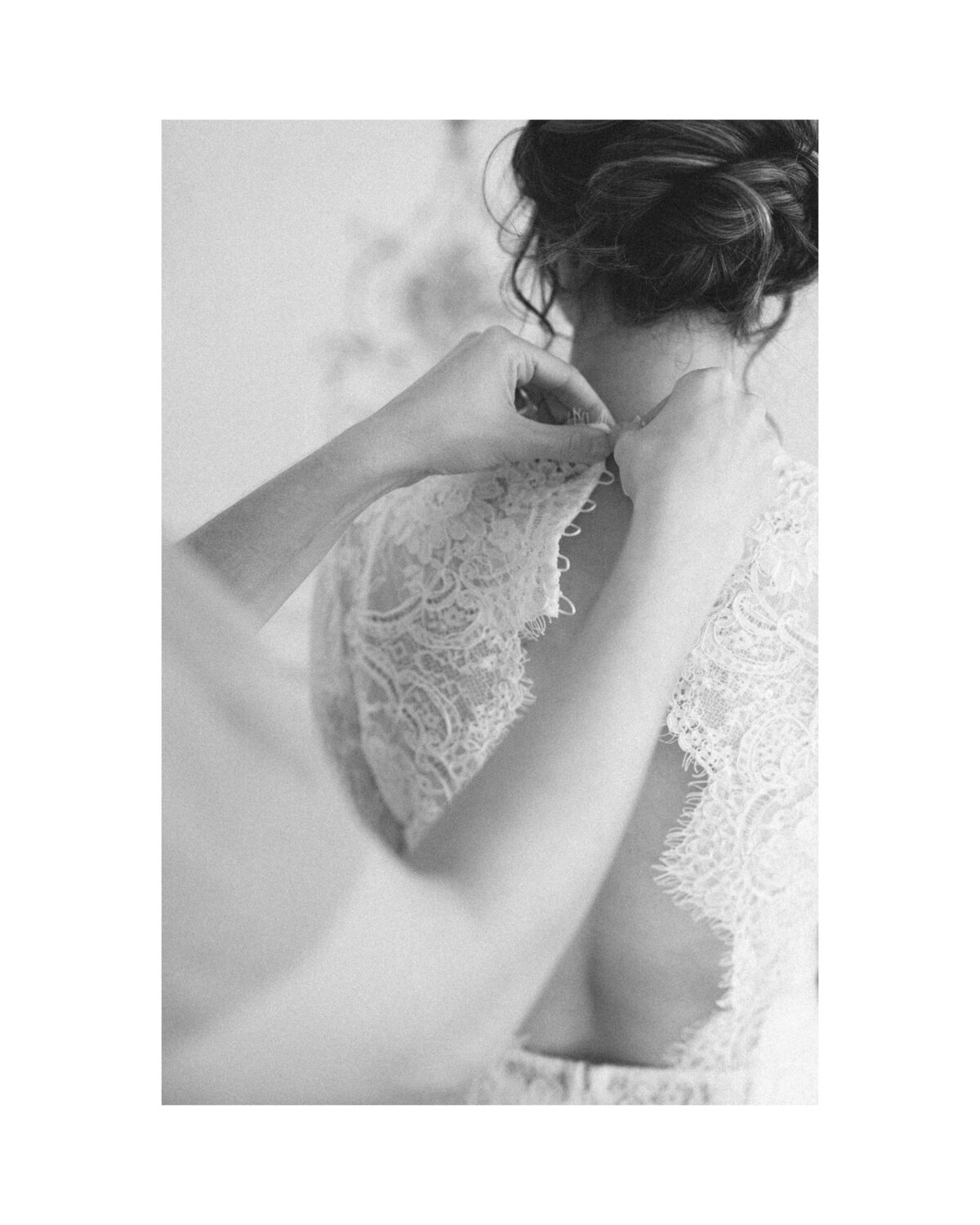 Fine-Art-Intimate-Wedding-Photographer-12