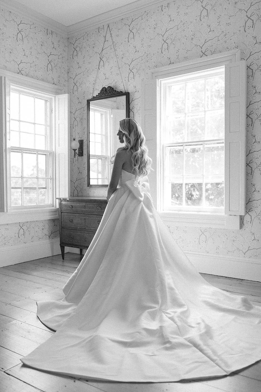 Pink destination wedding in newport-Halie Child Photography-11