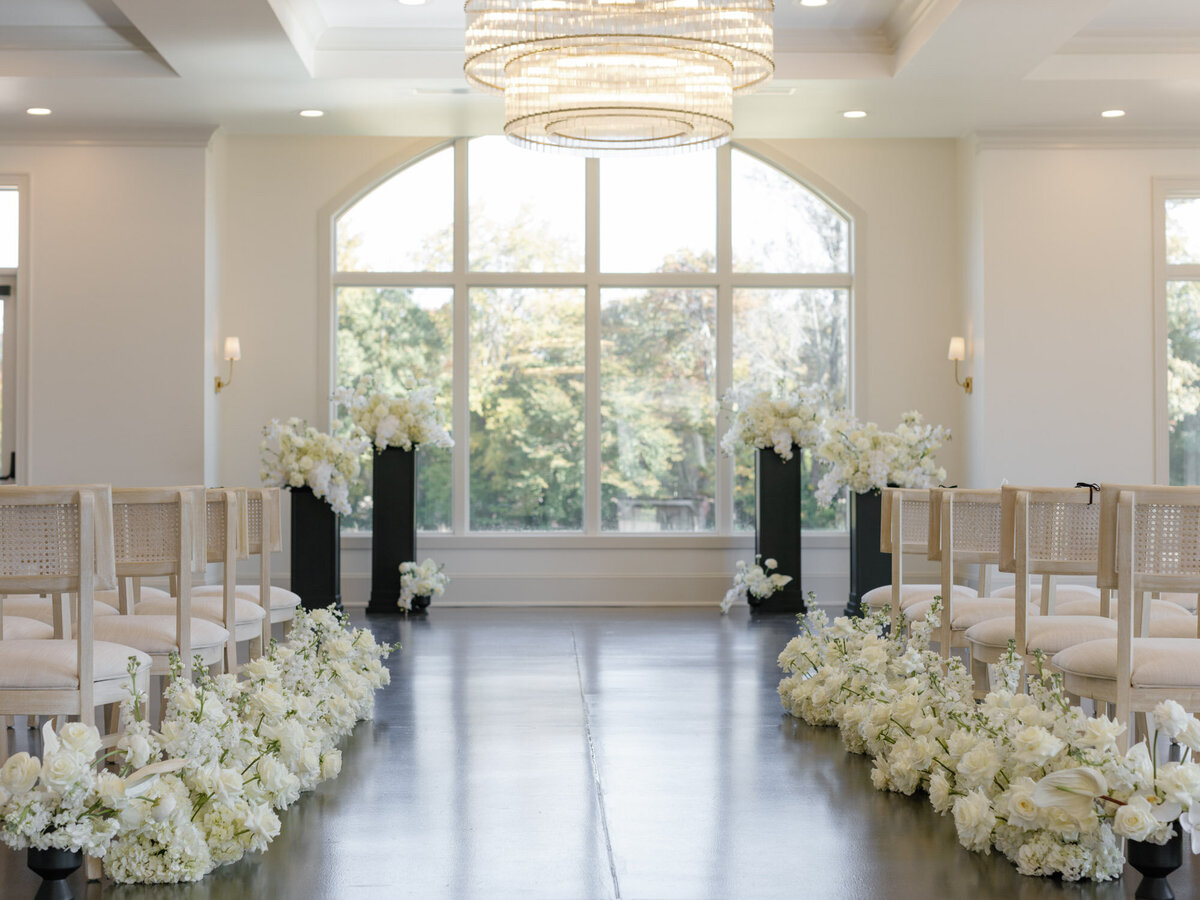 Stunning modern Raleigh wedding reception at Donovan Manor. 