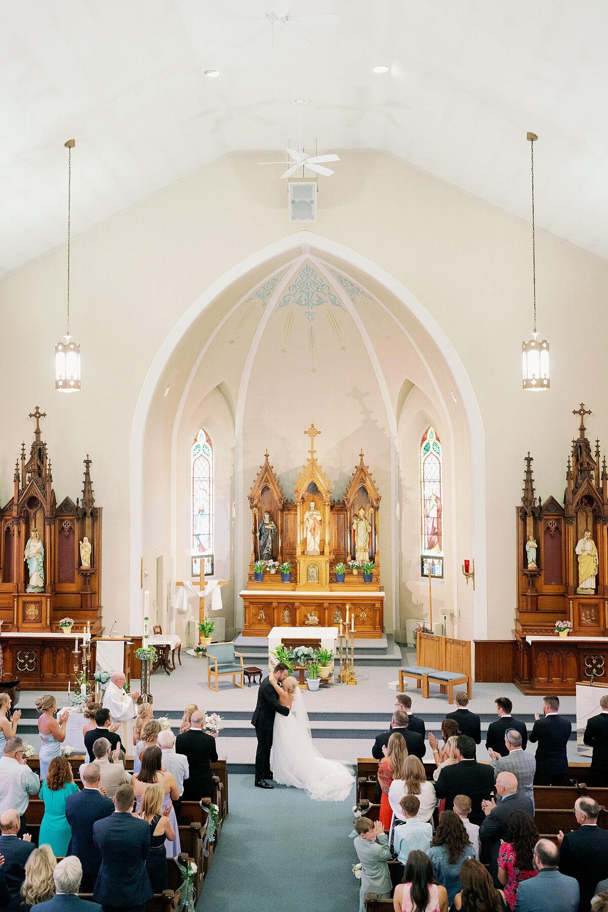 Oak-pointe-country-club-wedding_1278