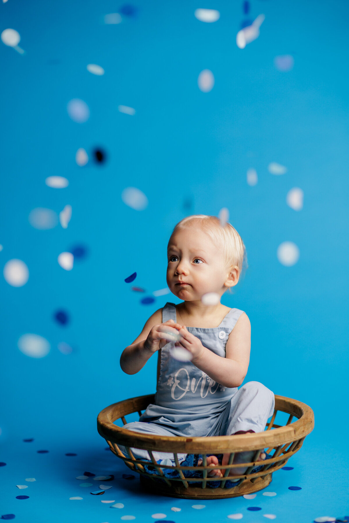 best Springdale AR cake smash photographer,, cake smash photography near me Farmington AR. Rogers AR baby milestone sessions