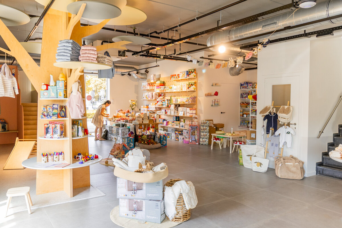 Louloutique-05-2025-106