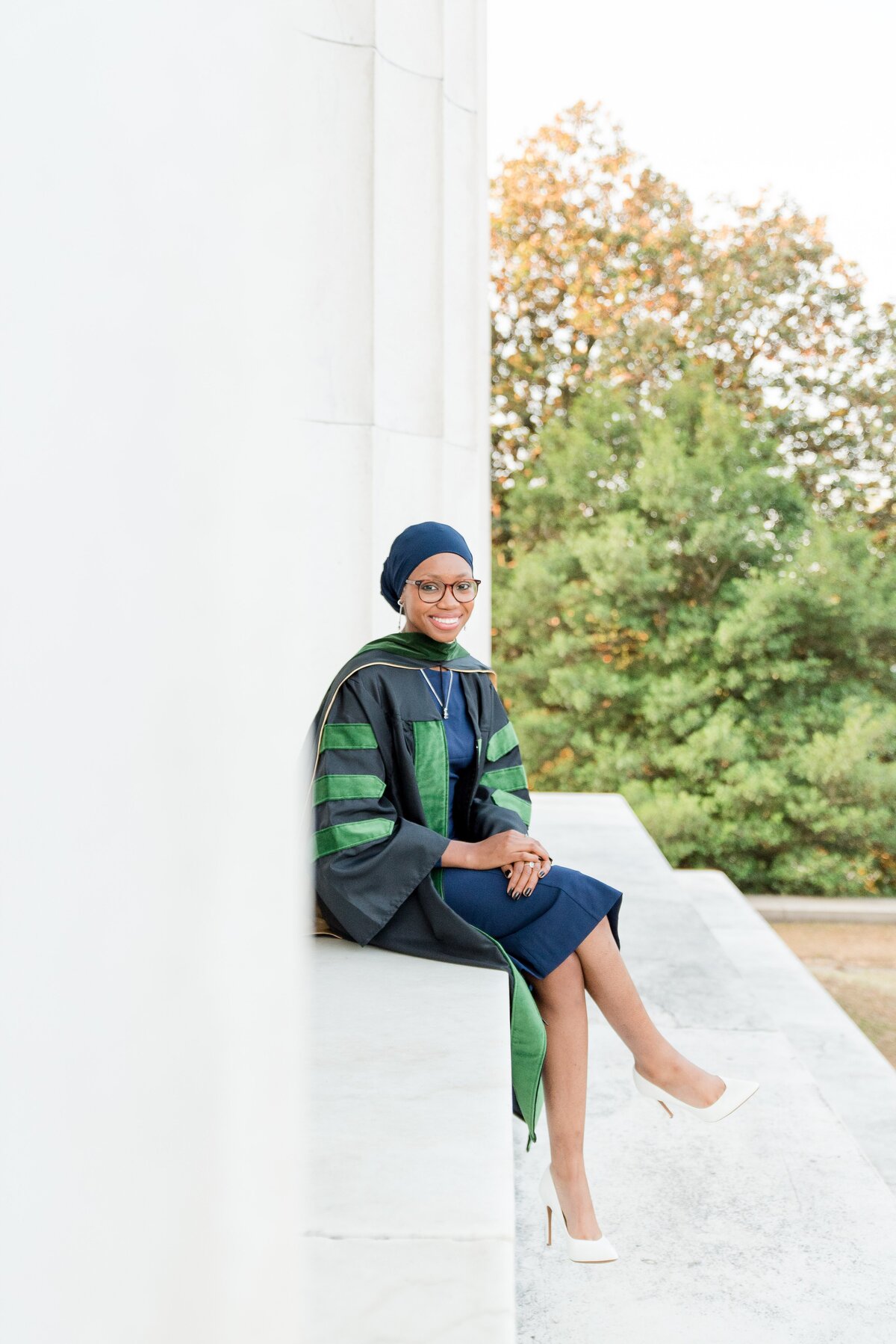 grad at lincoln memorial steps