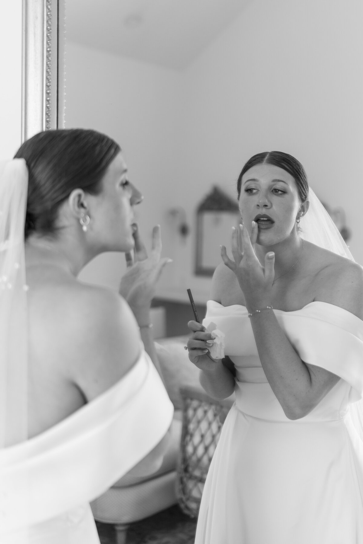 Traveling Wedding Photographer