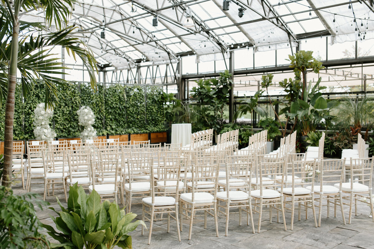 wedding-photography-older-couple-Aquatopia-Water-Conservatory-Ottawa-Ontario-1