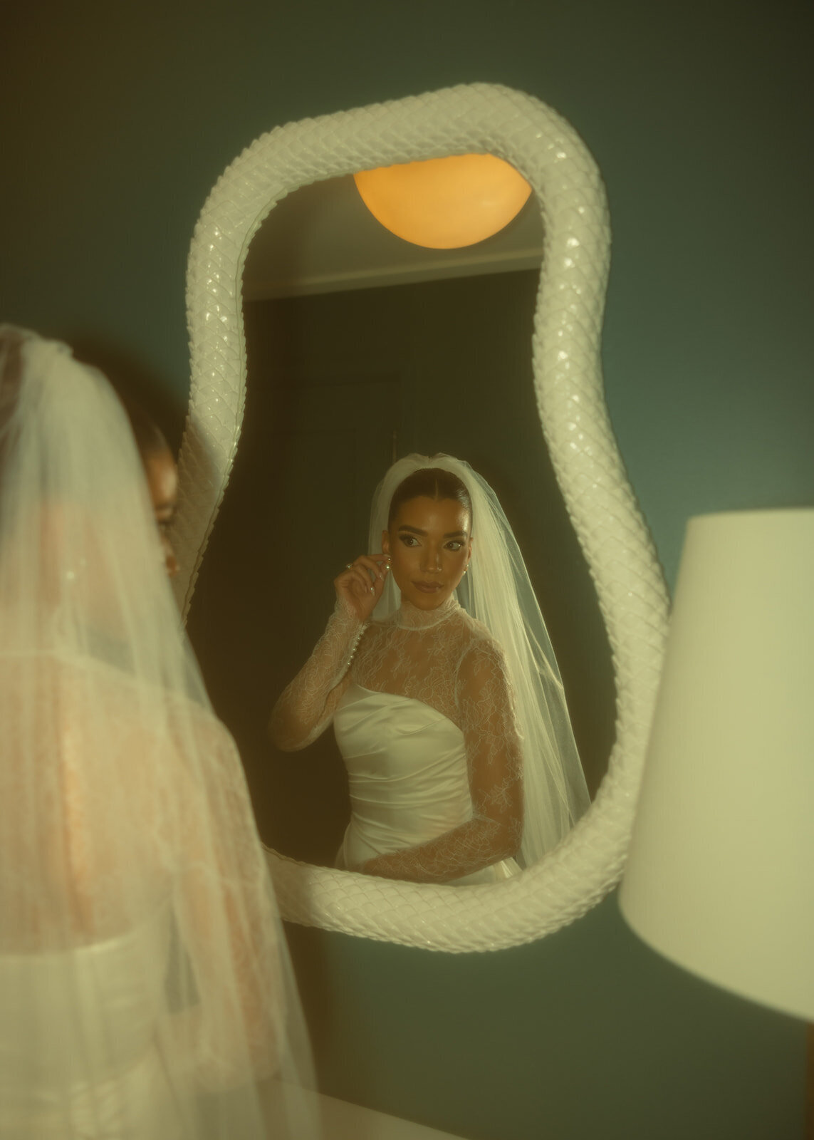 Documentary Bride Getting Ready JW Marriot Turnberry Miami Wedding Aileen Ayala Photography8132