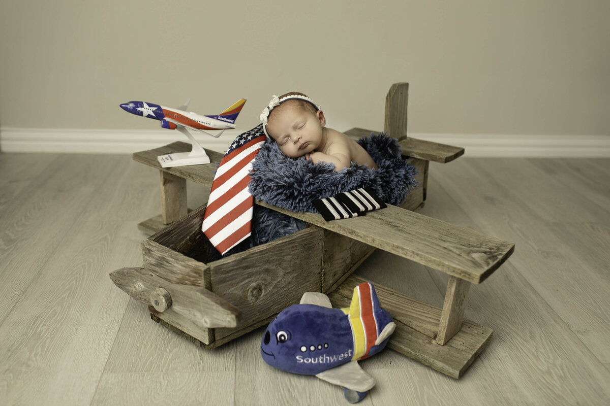 DFW-newborn-photographer-chunky-monkey-47 copy