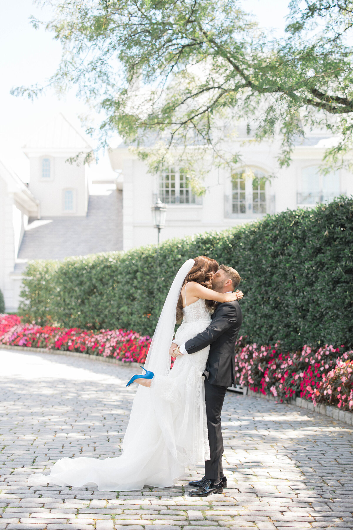 Molly Sue Photography Wedding at Park Chateau 25
