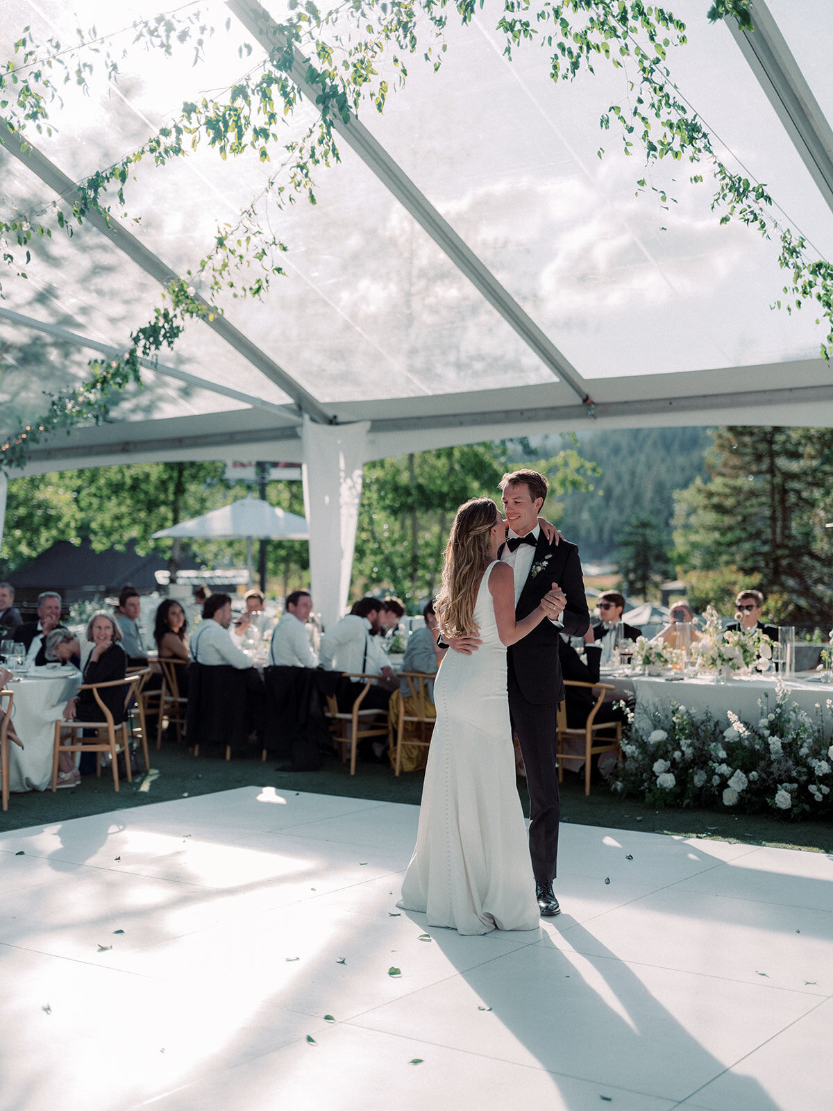 Cassia-and-AJ_Wedding_Everline-Resort-and-Spa_Lake-Tahoe_564
