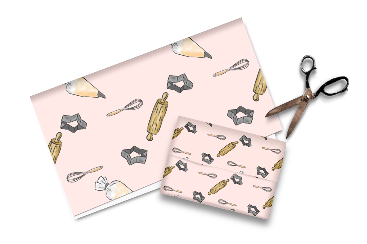 Mockup 10 _ Folded sheet + wrapped package