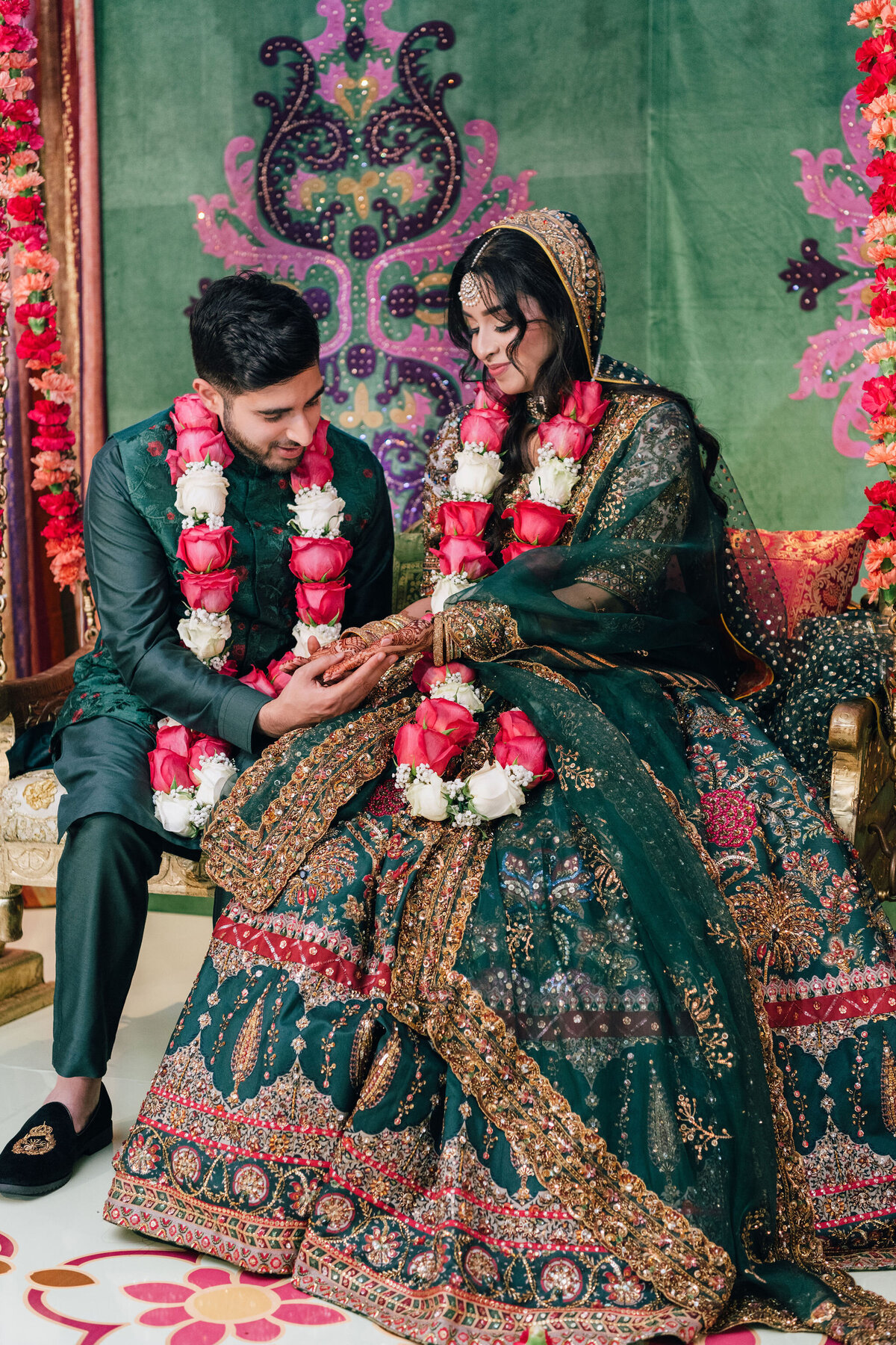 Chicago-wedding-photographers-Maha-Studios-Ayesha-Raja-Mehndi-315