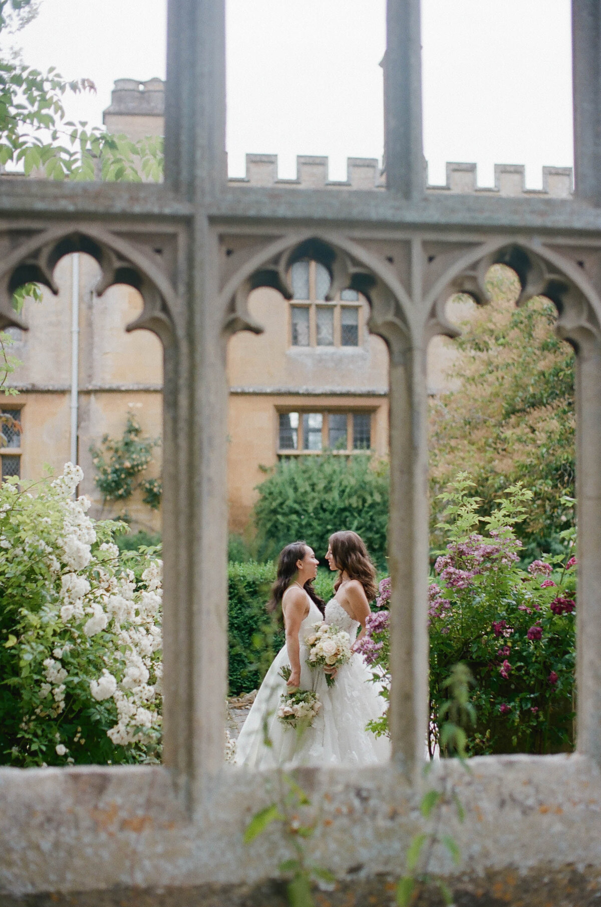 cotswolds-film-wedding-photographer-destination187
