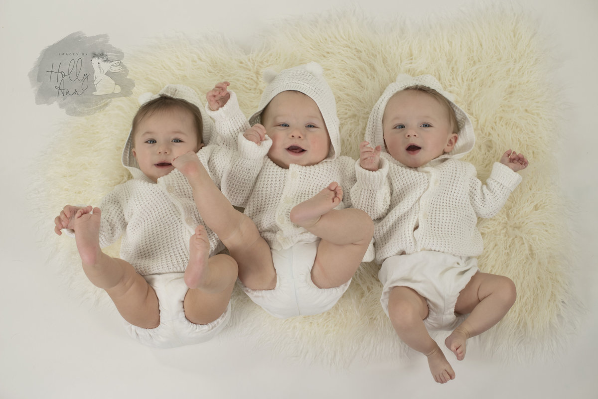 7 month old triplets in home milestone session