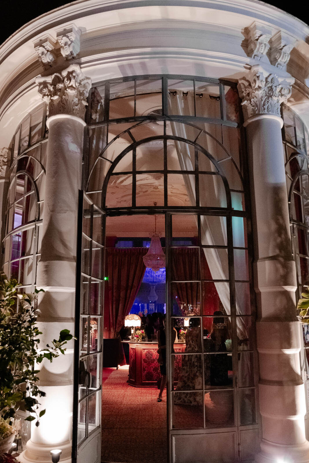 Flora_And_French_Riviera_Editorial_Wedding_Photographer-568